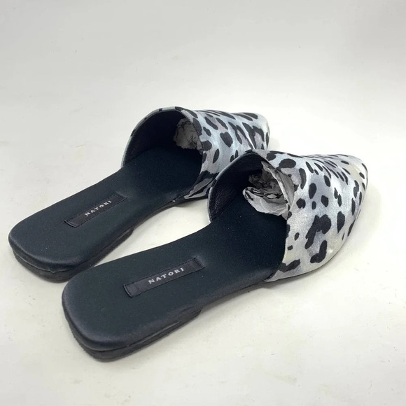 Natori Adore Satin Leopard Print Mules Black Gray Size US 7 - Picture 6 of 12